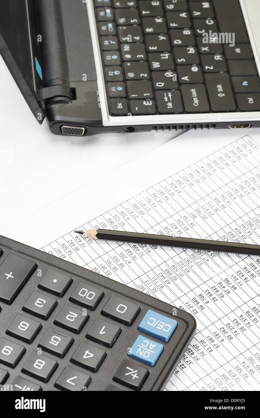 Calculations computer hi-res stock photography and images - Alamy