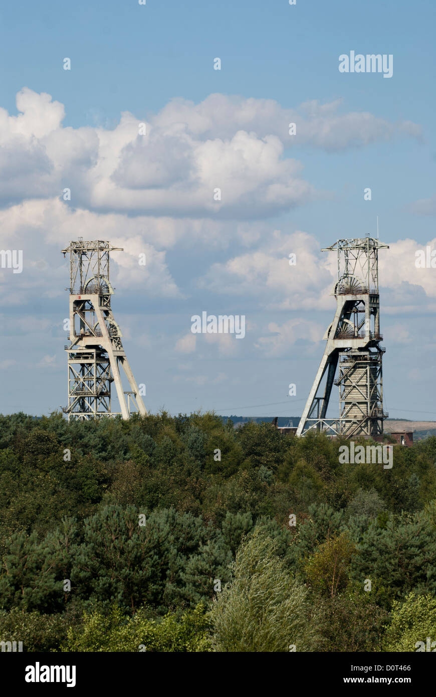 The view from Vicar Water Country Park looking out to Clipstone Colliery Headstocks, Clipstone, Nottinghamshire, UK. Stock Photo