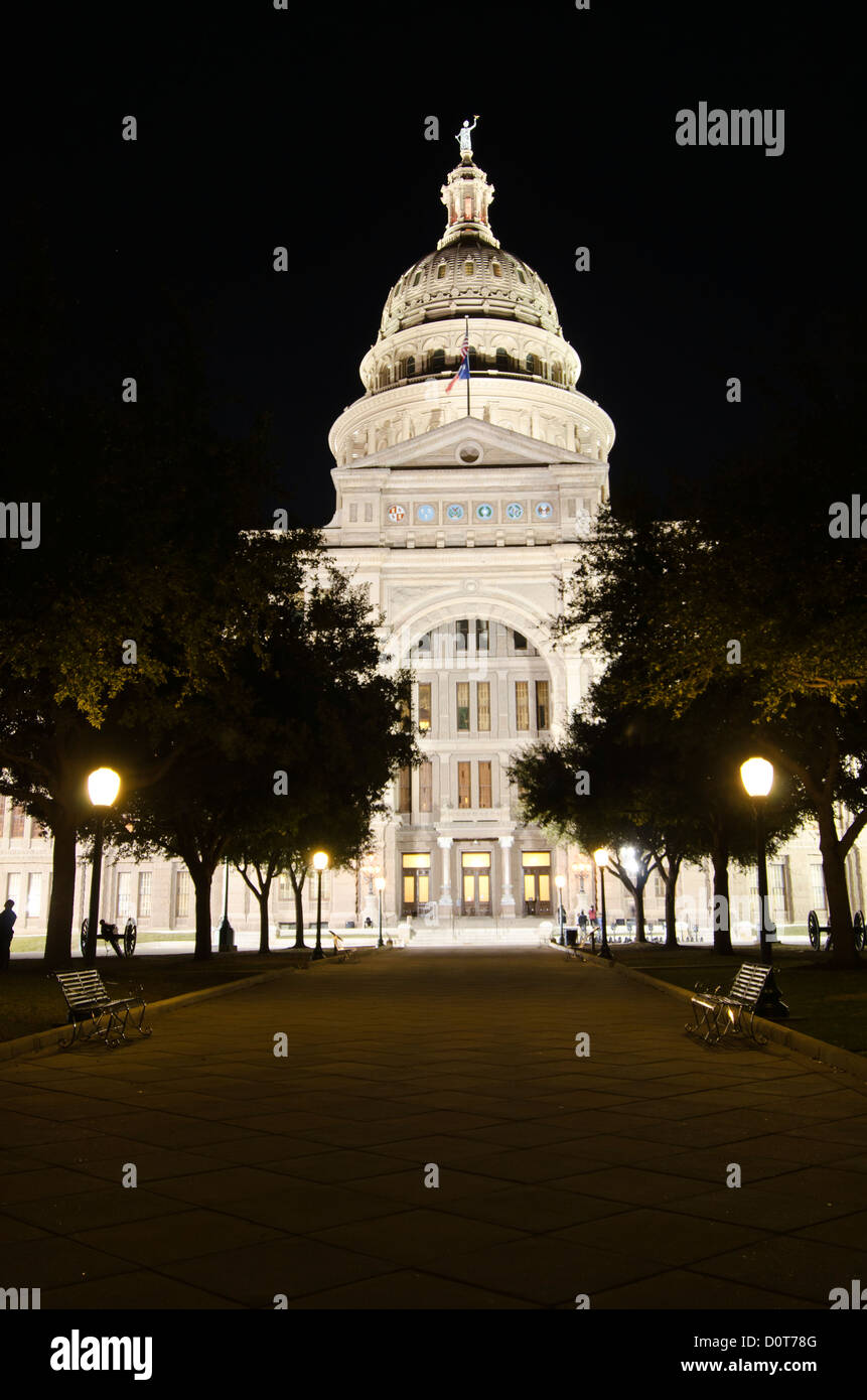 Texas State Capitol building in Austin, Texas at night Stock Photo