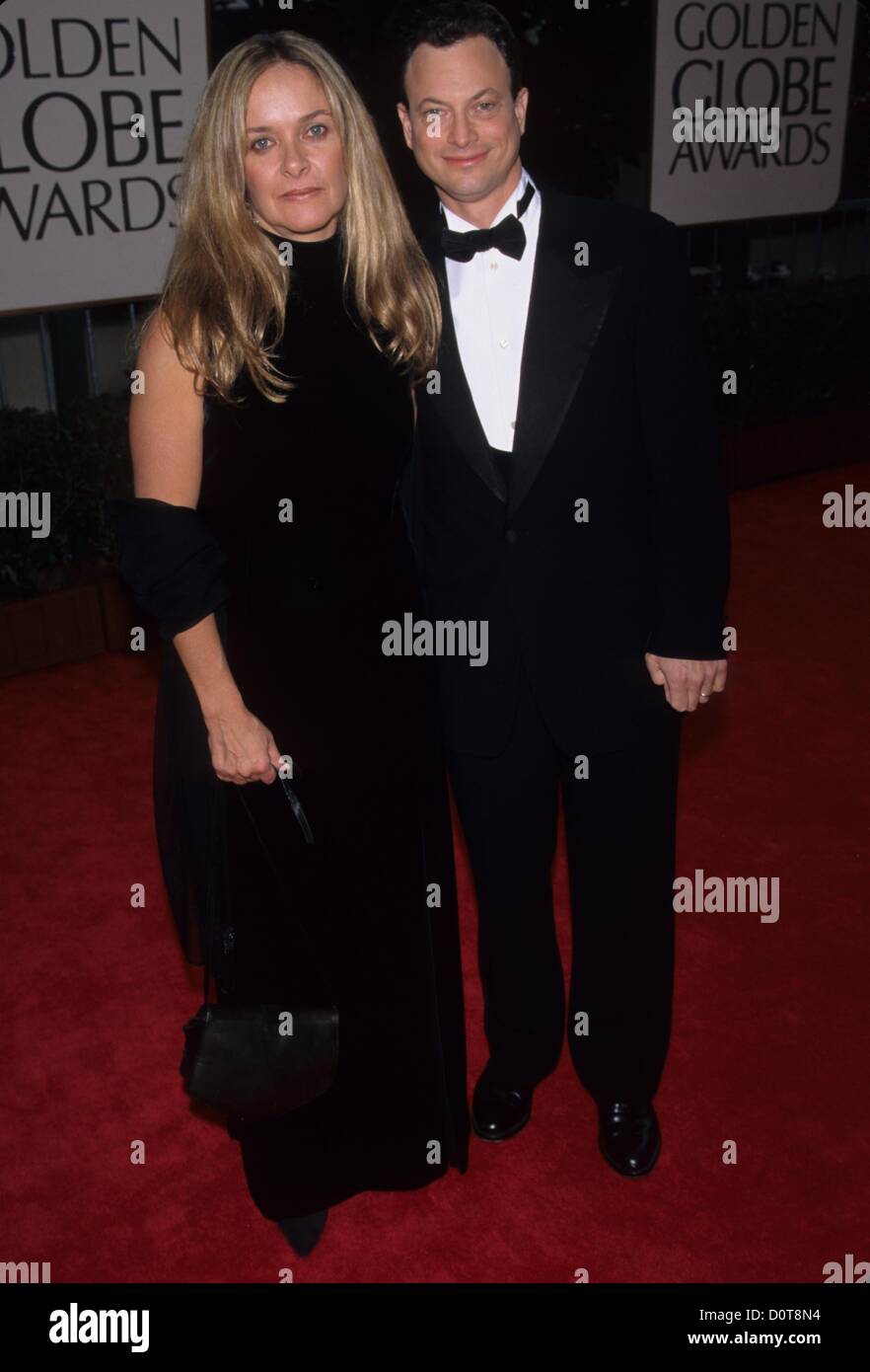 GARY SINISE with wife Moira Harris.The 55th Golden   Awards in Beverly Hill , Ca. 1998.k11105fb.(Credit Image: © Fitzroy Barrett/Globe Photos/ZUMAPRESS.com) Stock Photo