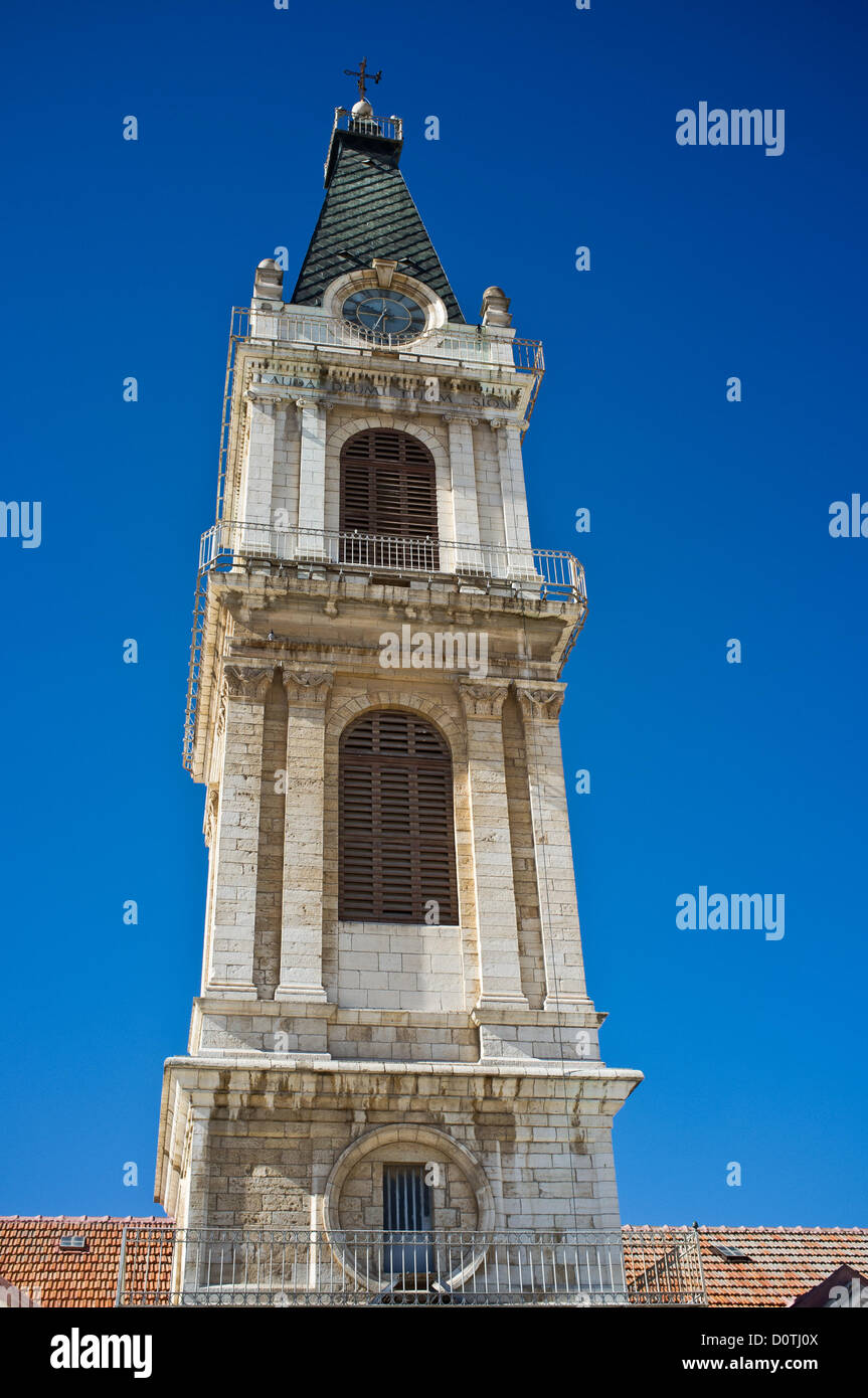 Jerusalem, Israel. 30th November 2012. Terra Sancta compound and Saint Saviour's Monastery church bell tower bears the Latin words 'LAUDA DEUM TUUM SION' meaning 'Praise thy God, O Zion'. Jerusalem, Israel. 30-Nov-2012. Jerusalem, Israel. 30-Nov-2012.  Of the 20,000 Franciscan monks worldwide about 300 reside in Israel as well as some 1,000 nuns. Saint Francis Francesco of Assisi first arrived in the Holy Land in 1219 and they have been custodians of the holy sites ever since. Stock Photo