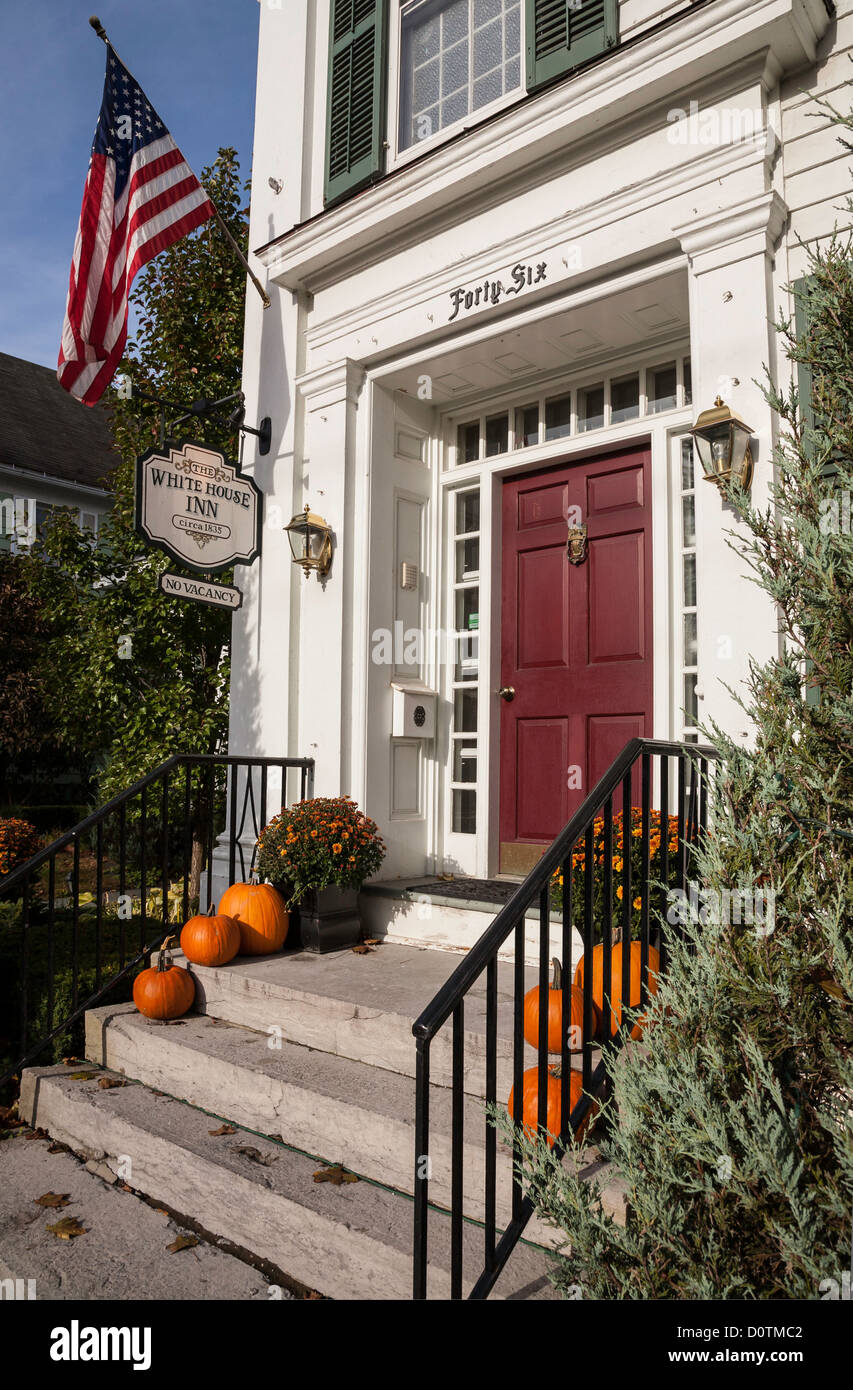 The White House Inn, Bed and Breakfast, Cooperstown, NYC Stock Photo