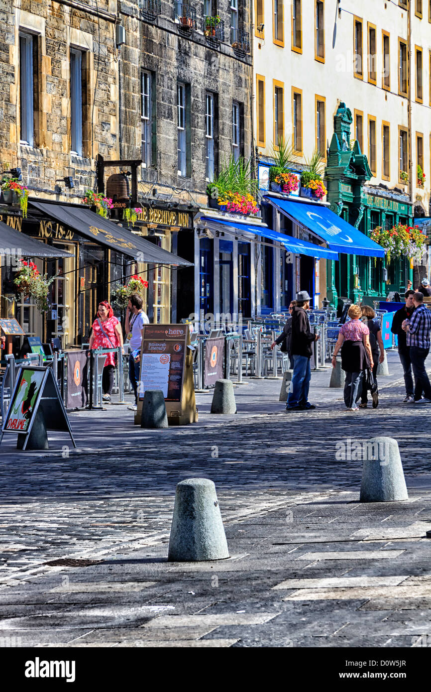 Restaurants and bars, Grassmarket, Edinburgh, Scotland Stock Photo Alamy