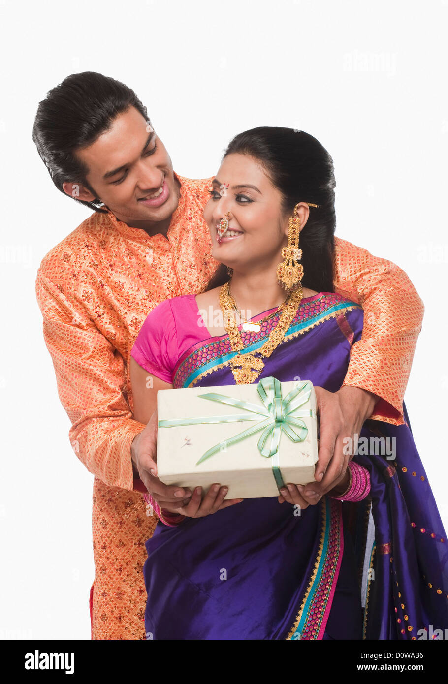 gift which can be given to girlfriend