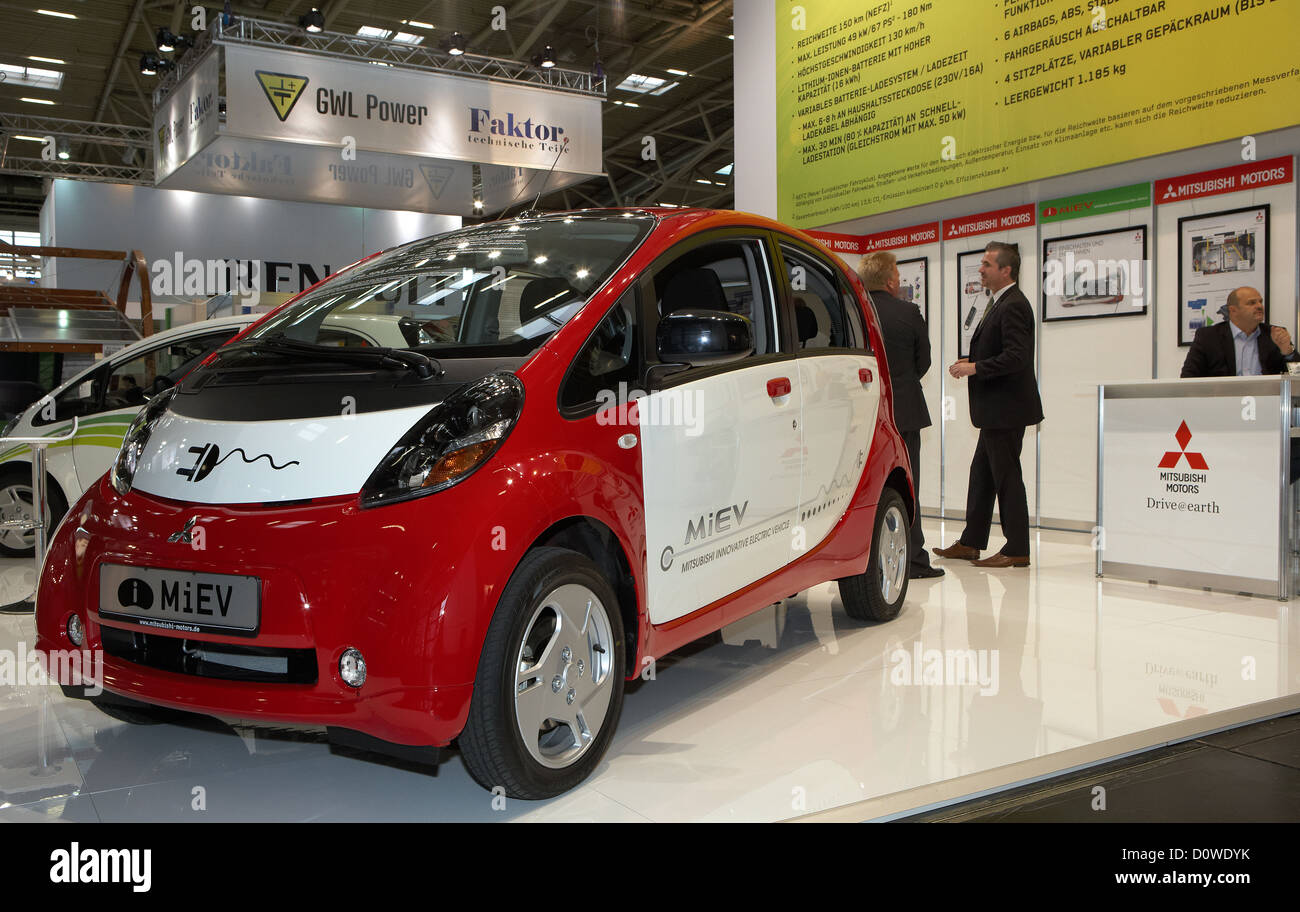 Mitsubishi innovative electric vehicle hi-res stock photography and images  - Alamy