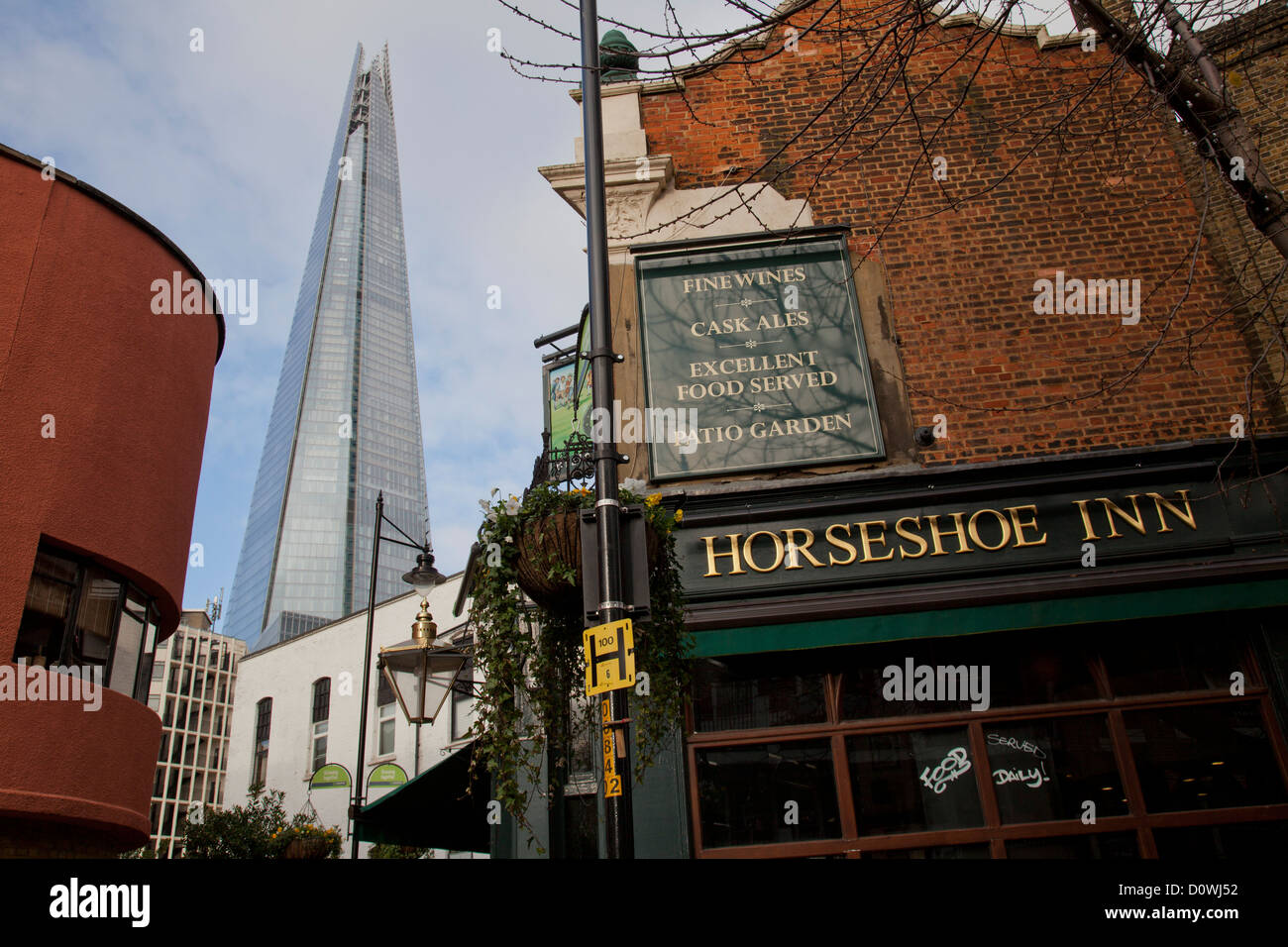VIEW OF THE SHARD TOWER IN LONDON, THE TALLEST BUILDING IN UK,  AND SURROUNDINGS IN BERMONDSEY, SOUTHWARK BOROUGH COUNCIL Stock Photo