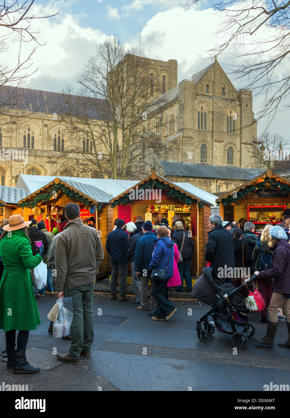 Winchester christmas market hi-res stock photography and images - Alamy