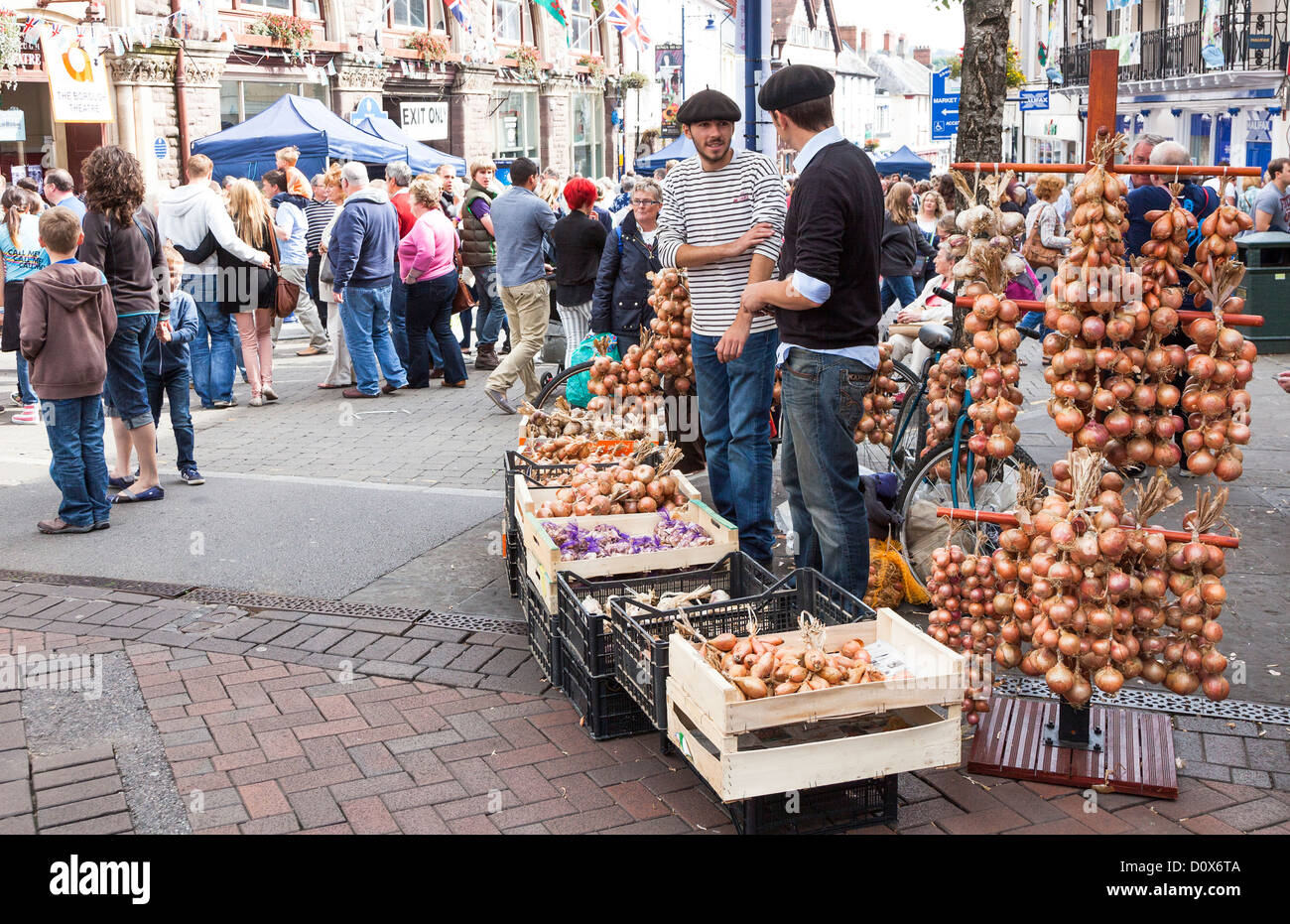 Traditional French onion sellers, Abergavenny, Wales, UK Stock Photo