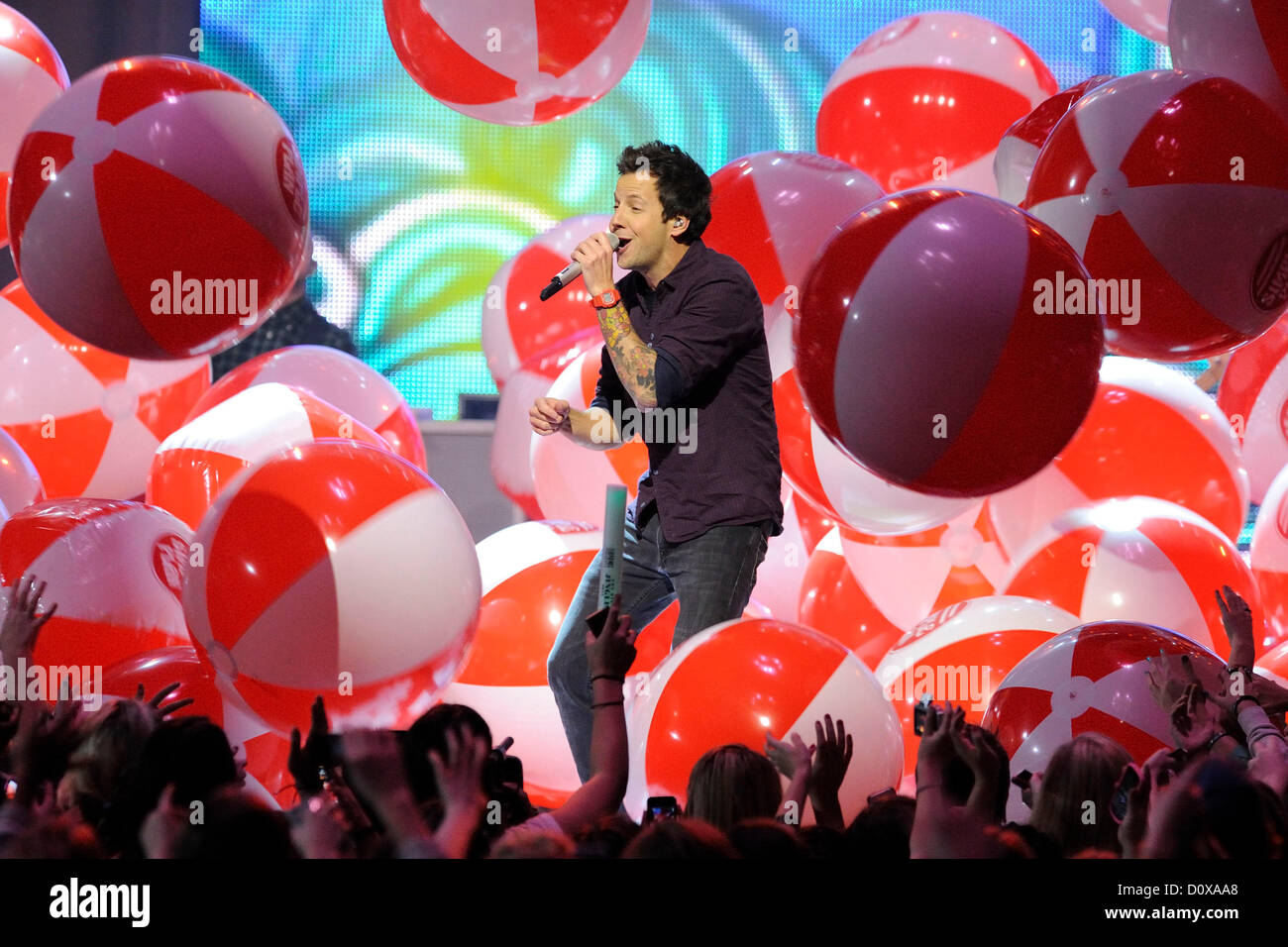 Simple plan lead singer pierre hi-res stock photography and
