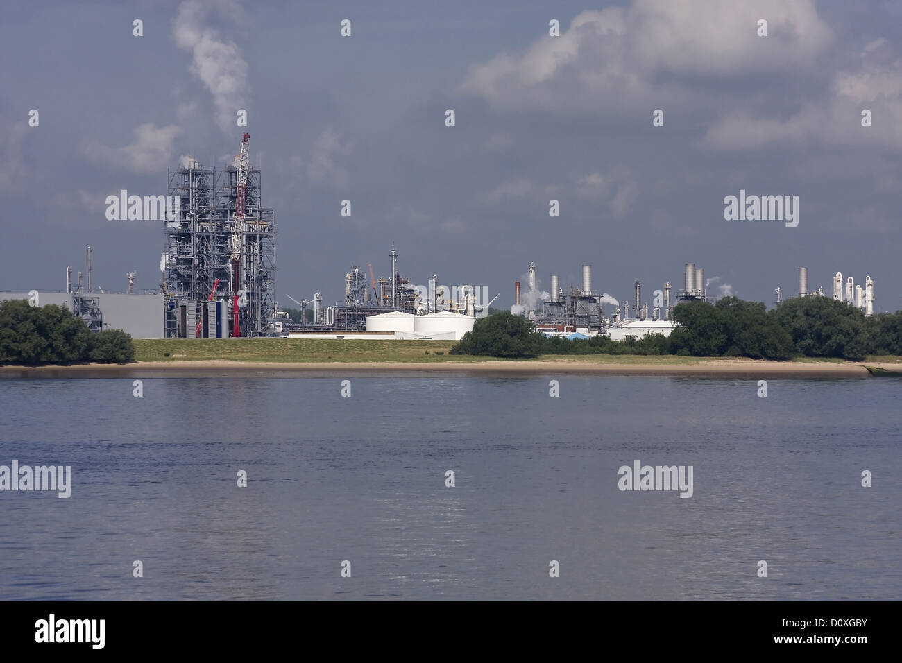 architecture, construction, industrial, complex, tank, chemistry, Elbe shore, Stade, industry, factory, building, conduits, plum Stock Photo