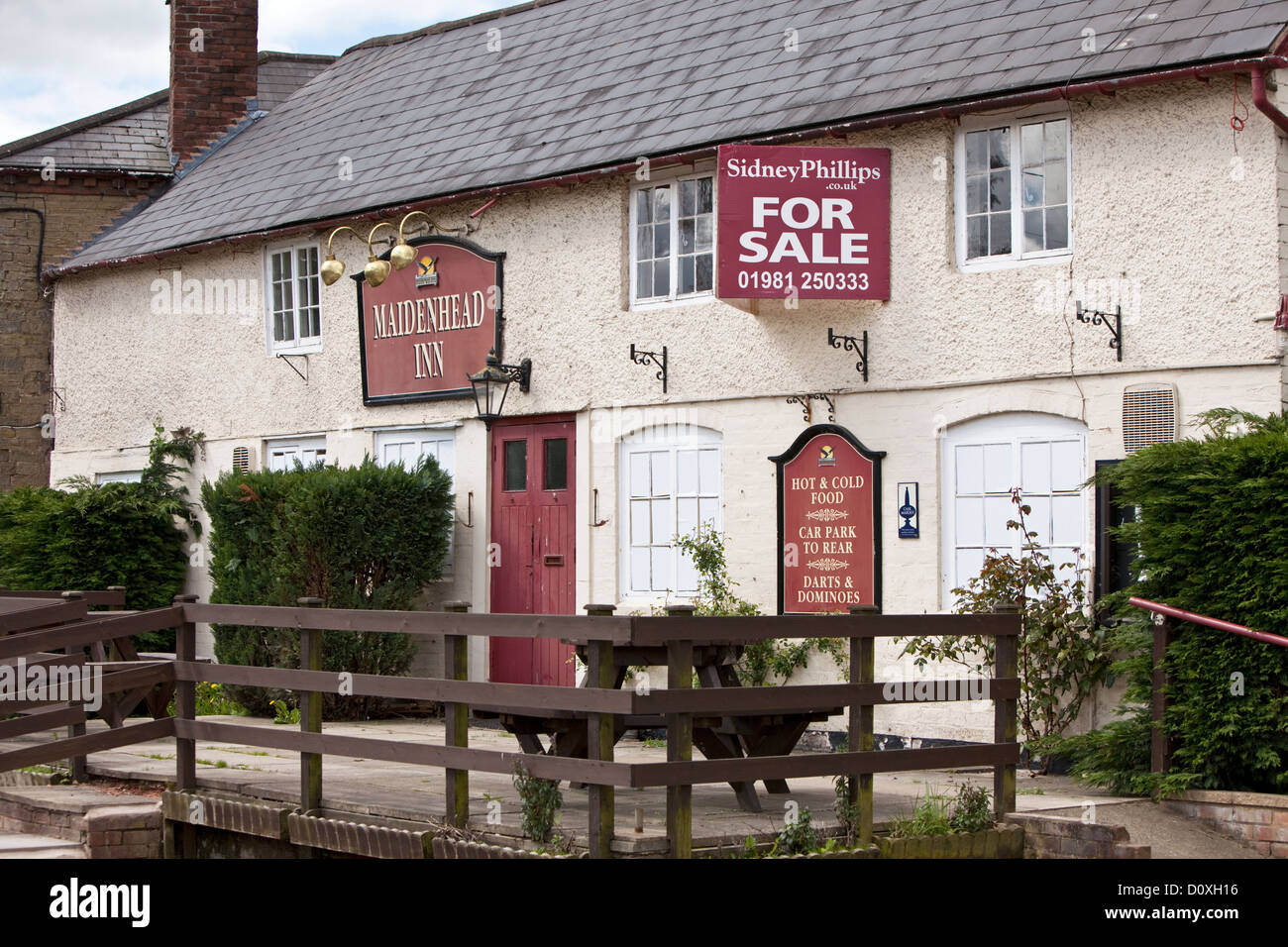 Closed Public House for sale, Herefordshire, England, UK Stock Photo