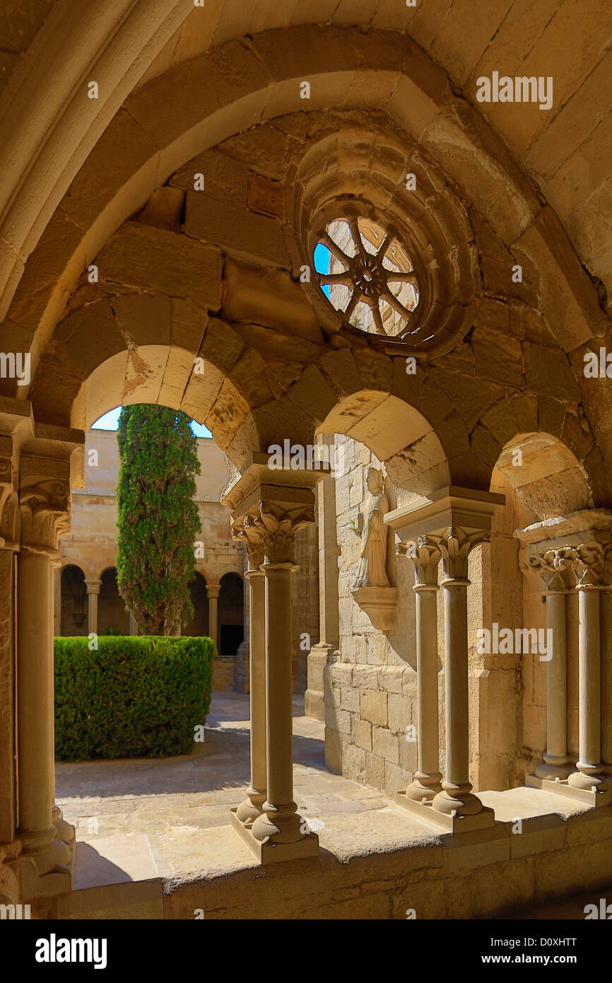 Spain, Europe, Catalonia, Royal Monastery, Vallbona, Cloister, architecture, art, Cistercians, history, monastery, religion, Rom Stock Photo