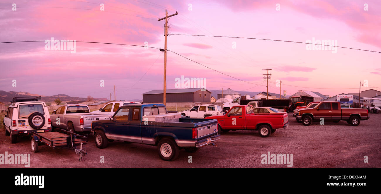 America, USA, United States, Colorado Plateau, Utah, Loa, cars, truck, pick up, backyard, parking, rural, America, Stock Photo