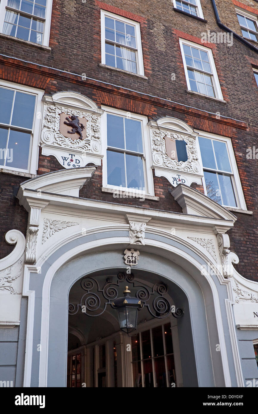 New square lincoln's inn hires stock photography and images Alamy