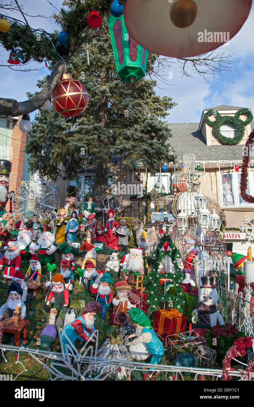 New York, New York - A Christmas display on the lawn of a home on Staten Island. Stock Photo