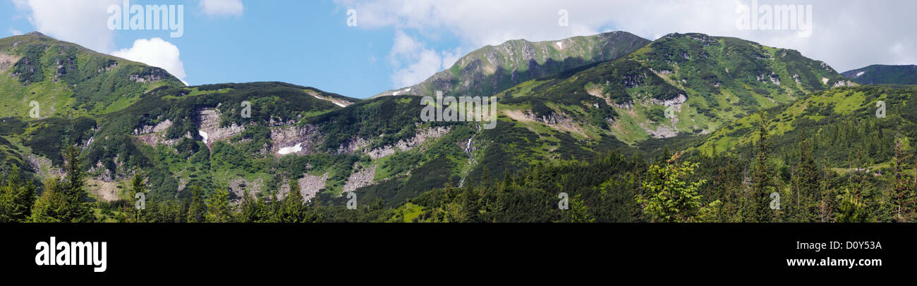 Mountain ridge overgrown grass hi-res stock photography and images - Alamy