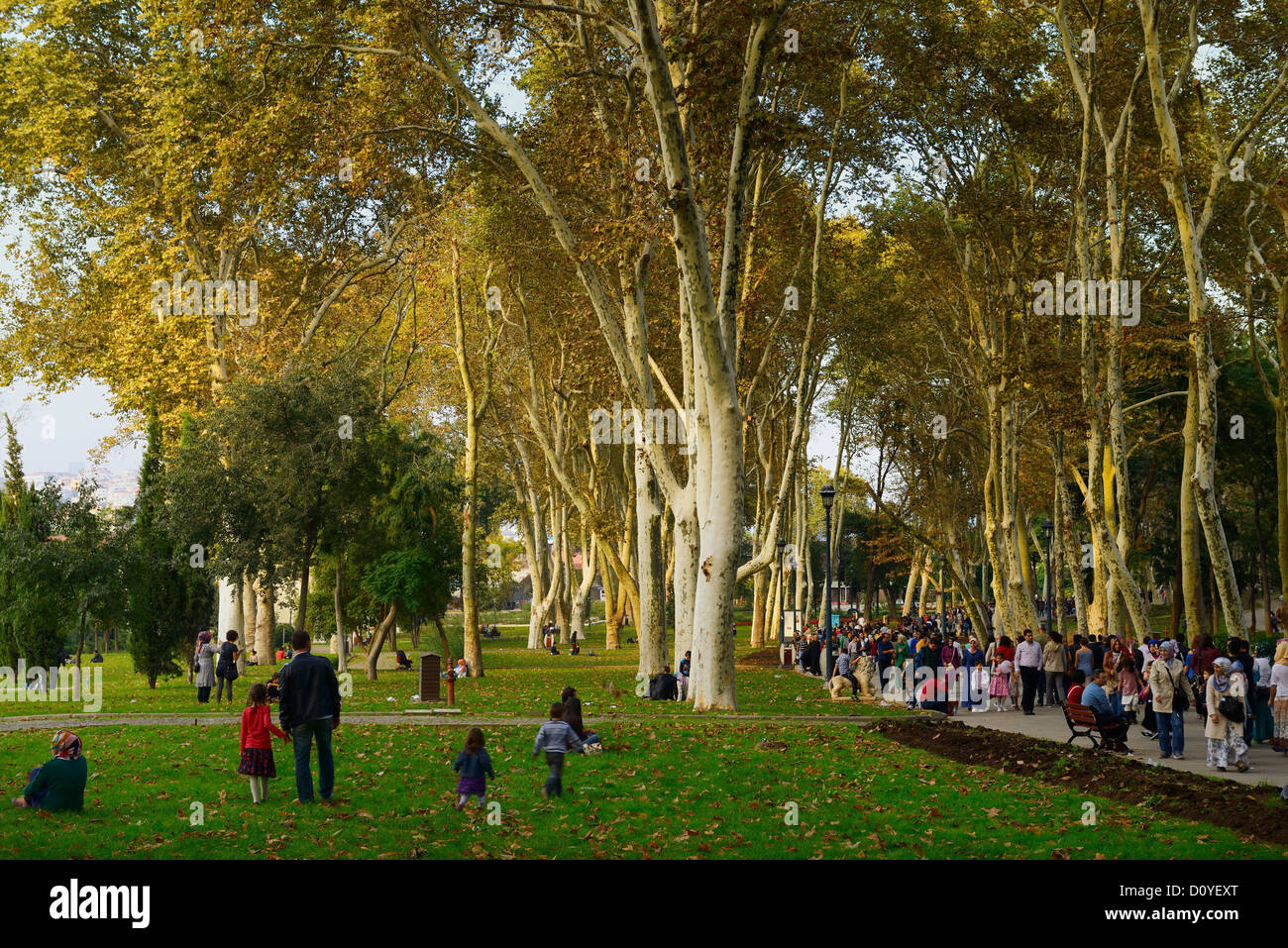 Gulhane Park on National Holiday with Turkish families and visitors Istanbul Turkey Stock Photo