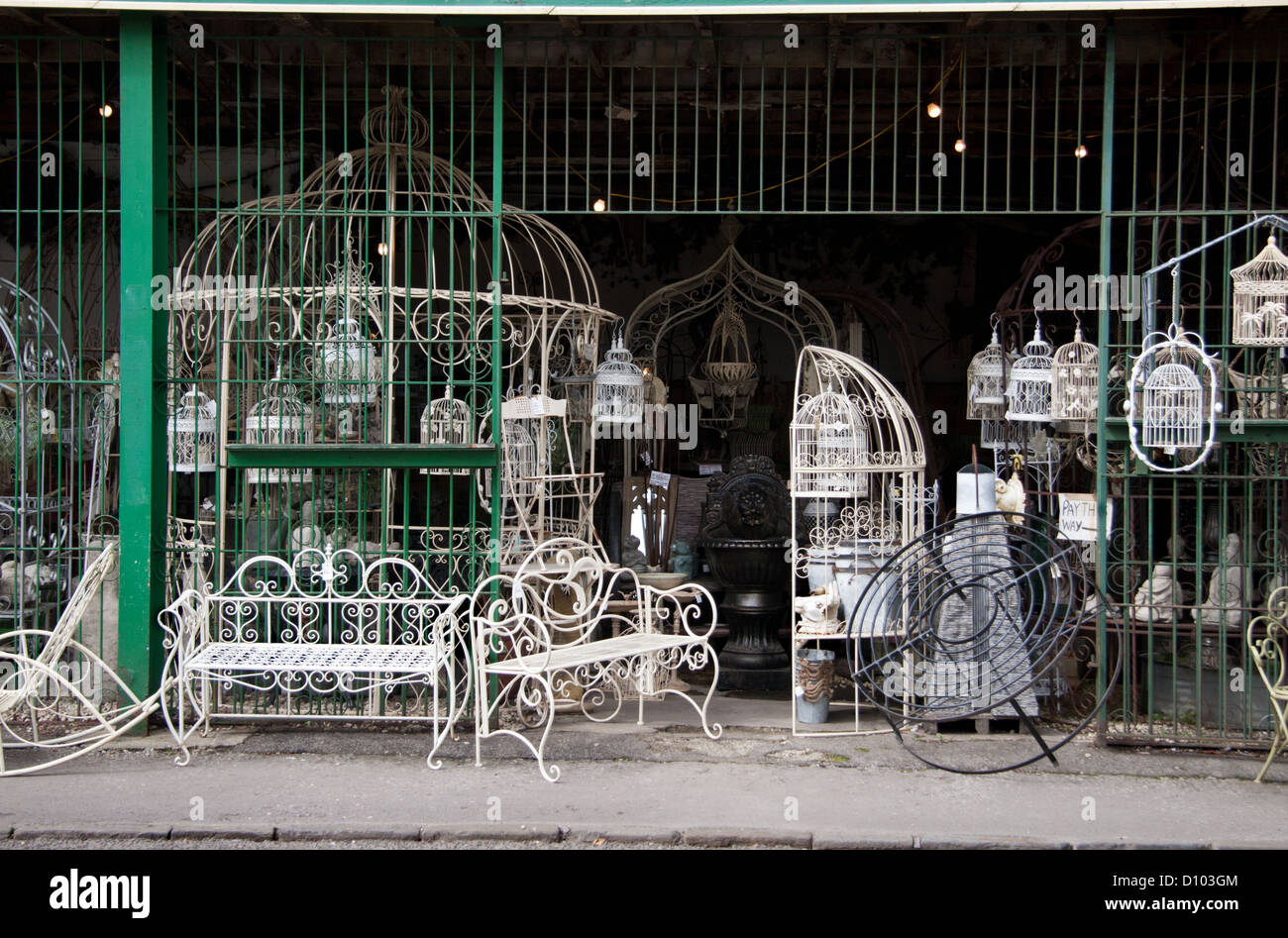 Wrought iron garden furniture hires stock photography and images Alamy