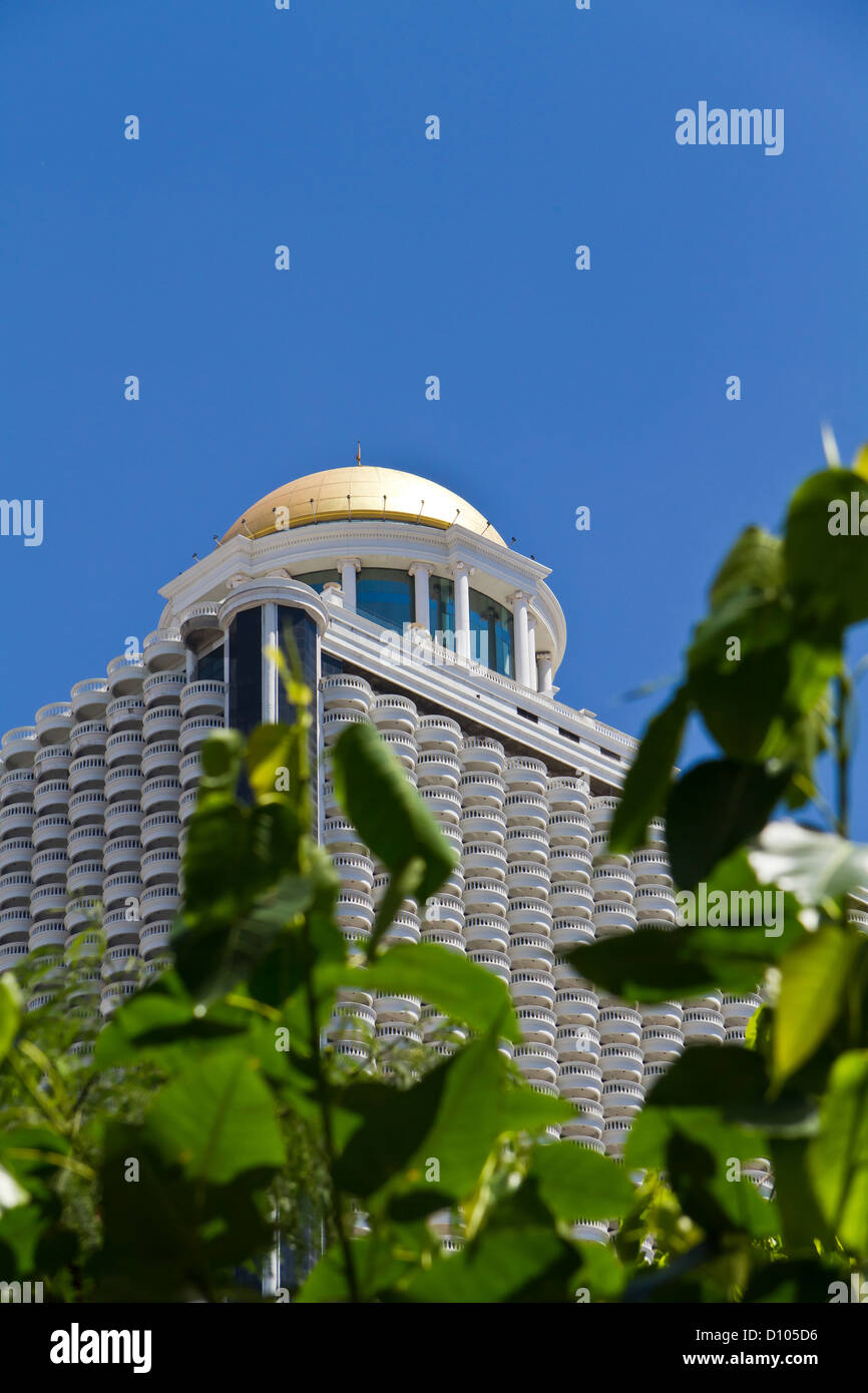 Modern high-rise Building in Bangkok, Thailand Stock Photo - Alamy