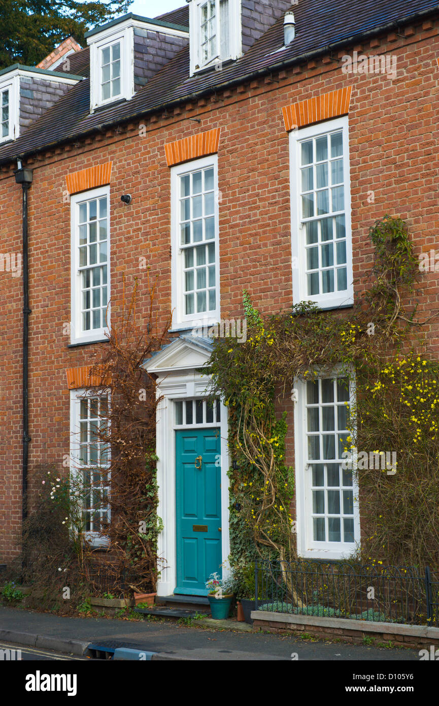 Exterior of detached house with sash windows in Tenbury Wells