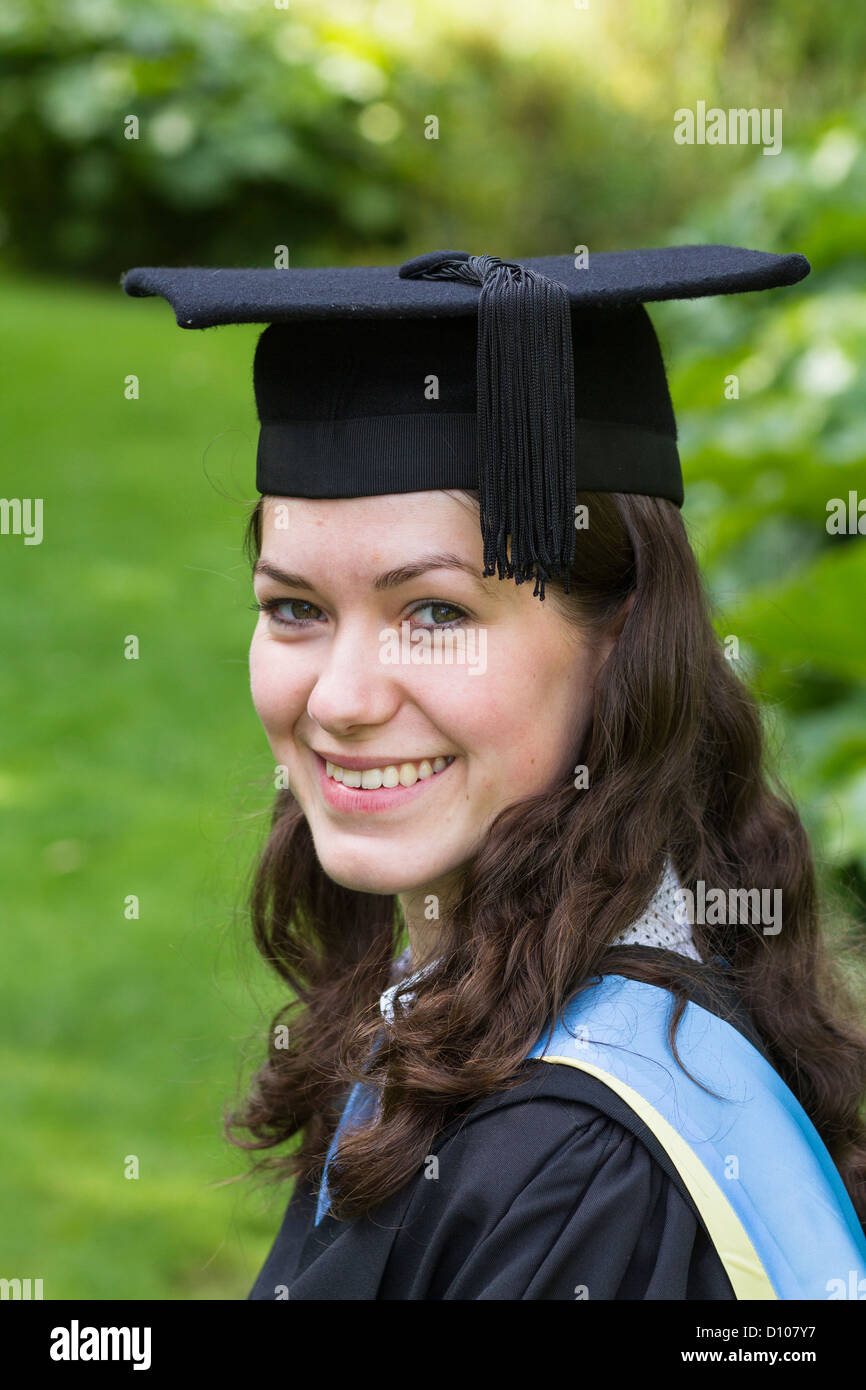 mortar board and gown hire