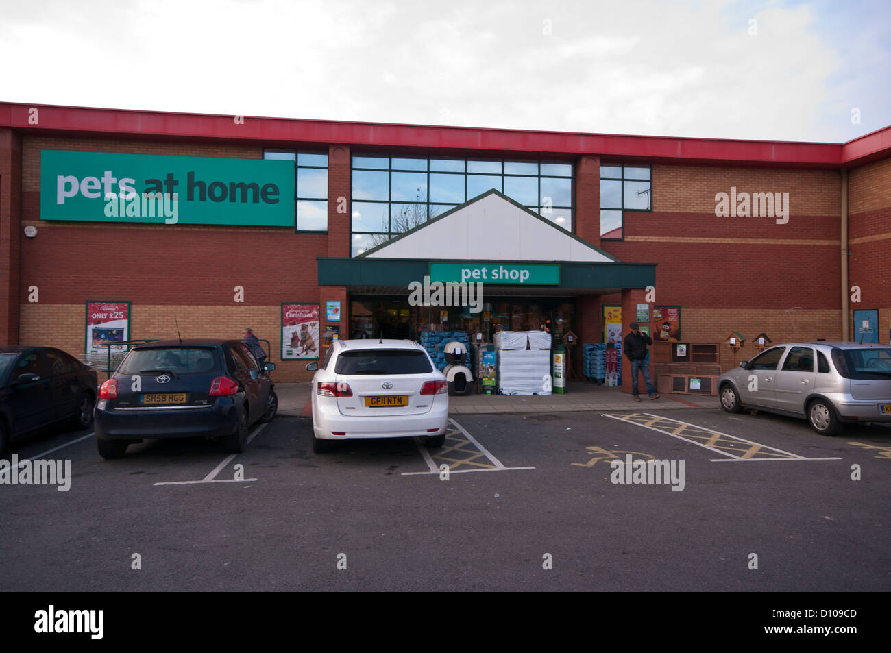 Petland discounts bay clearance plaza