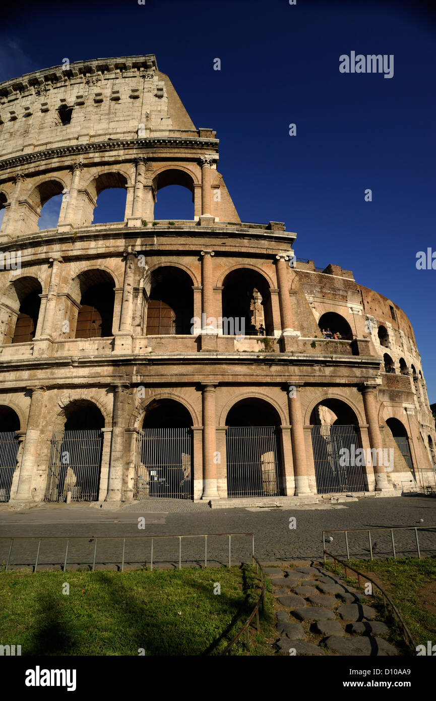 Colisee Rome Columns italy, rome, colosseum Stock Photo - Alamy