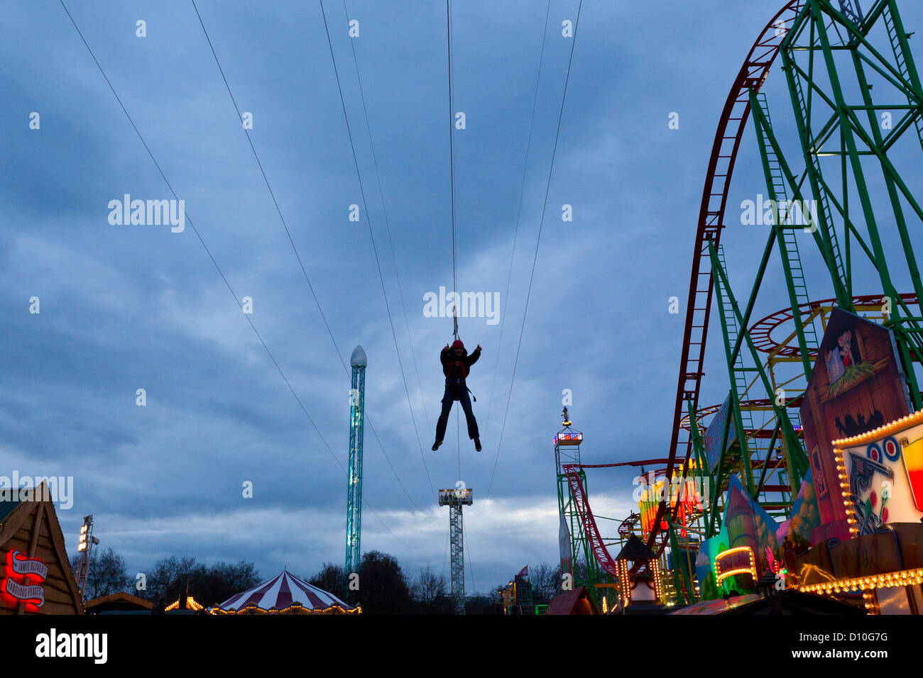 Cable rides hi-res stock photography and images - Alamy