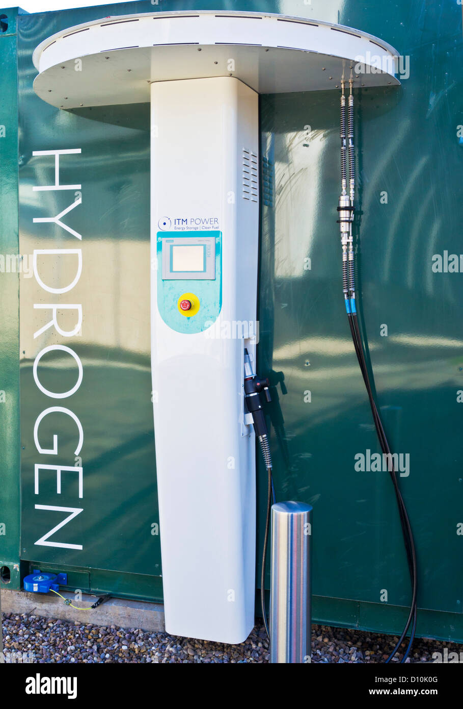 Hydrogen filling station hires stock photography and images Alamy
