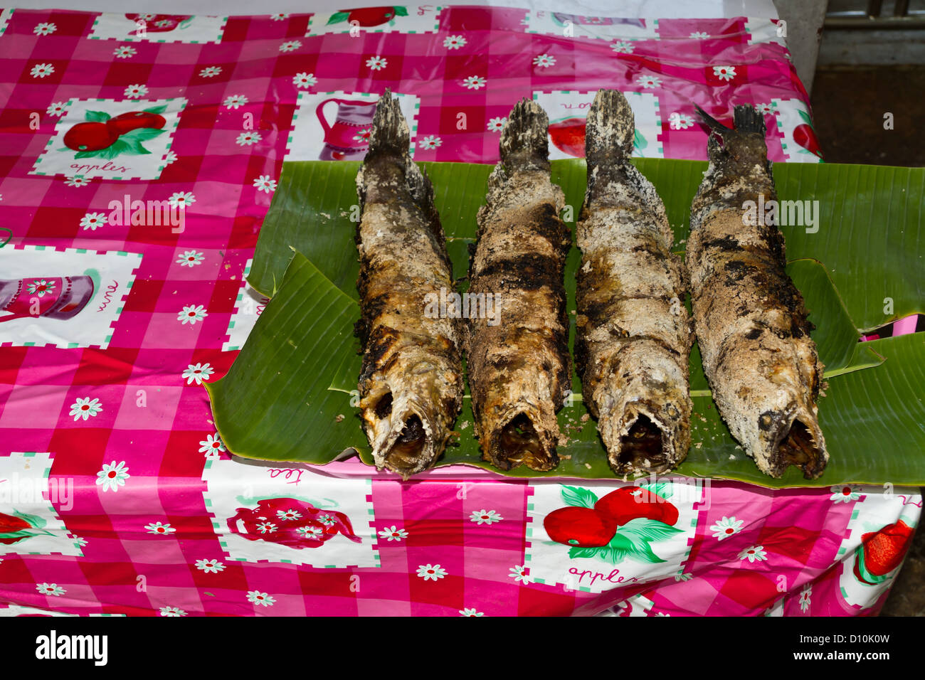 Sale of Fried Fish in Bangkok, Thailand Stock Photo Alamy