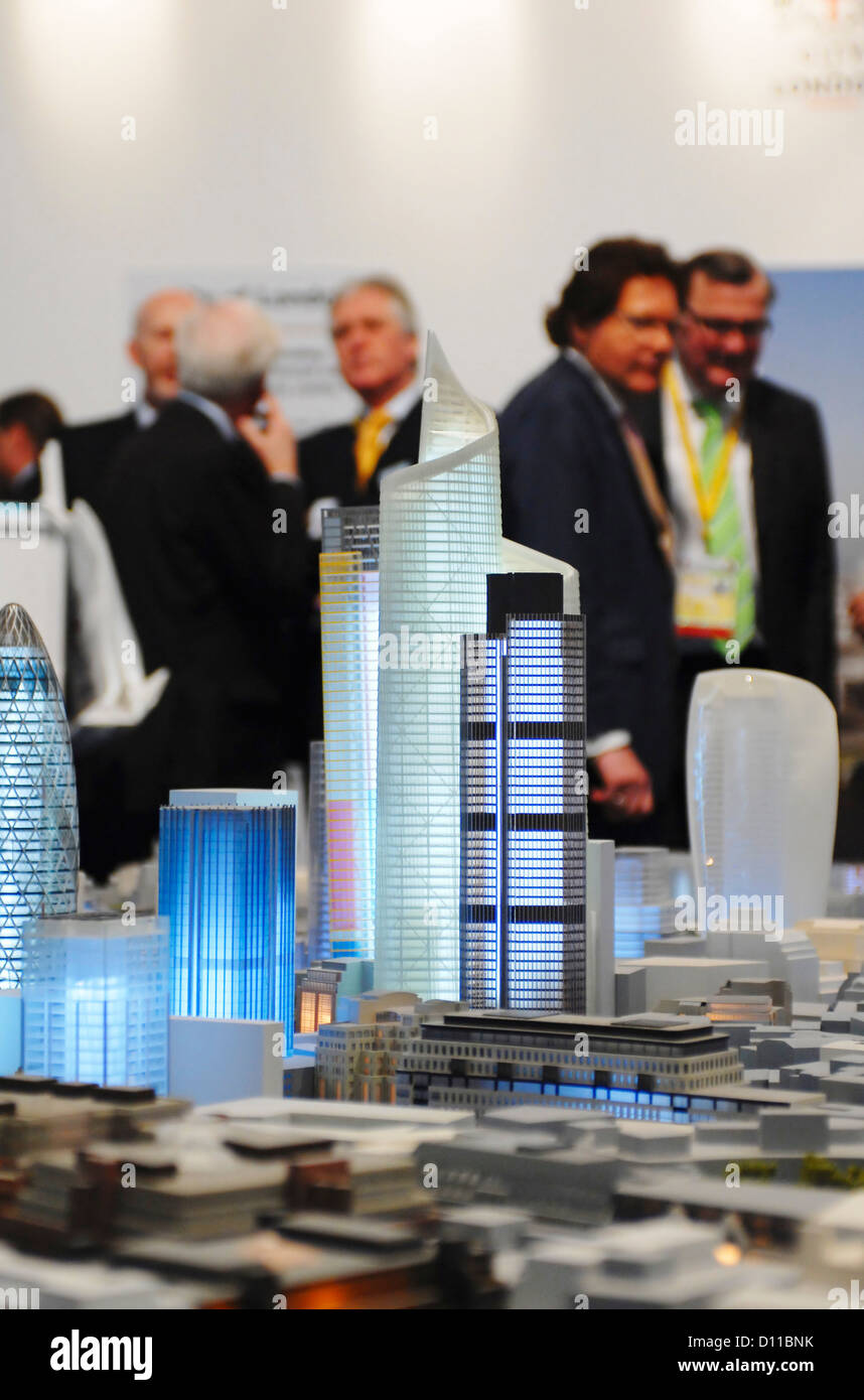 FRANCE, CANNES 11TH MARCH 2009 Investors view the City of London stand