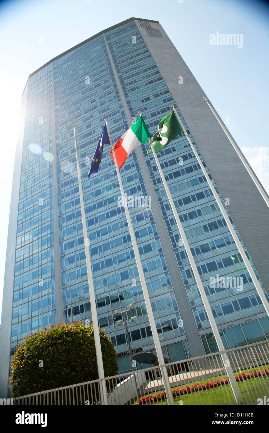 Pirellone: Palazzo Pirelli center of the Lombardia Region in Milan, Italy. Frontal view Stock Photo