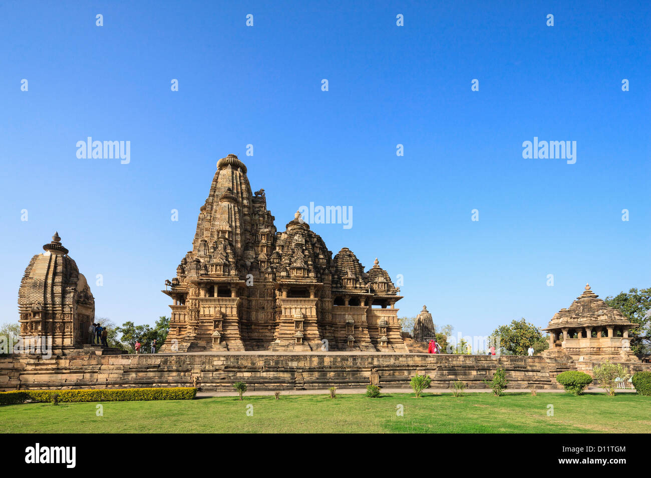 India, Madhya Pradesh, Vishwanath temple and Nandi temple at Khajuraho ...