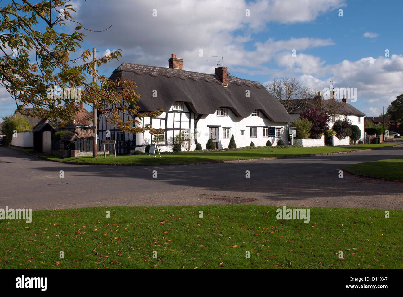 Quinton Warwickshire High Resolution Stock Photography and Images Alamy