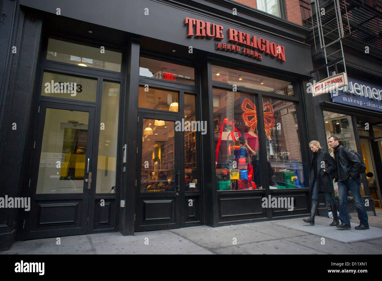 true religion clothing store