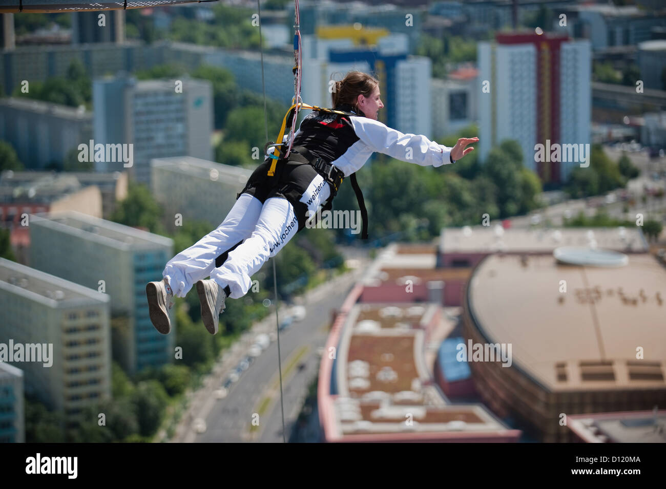 Berlin, Germany, Springer bungee jumping from the roof of the Park Inn