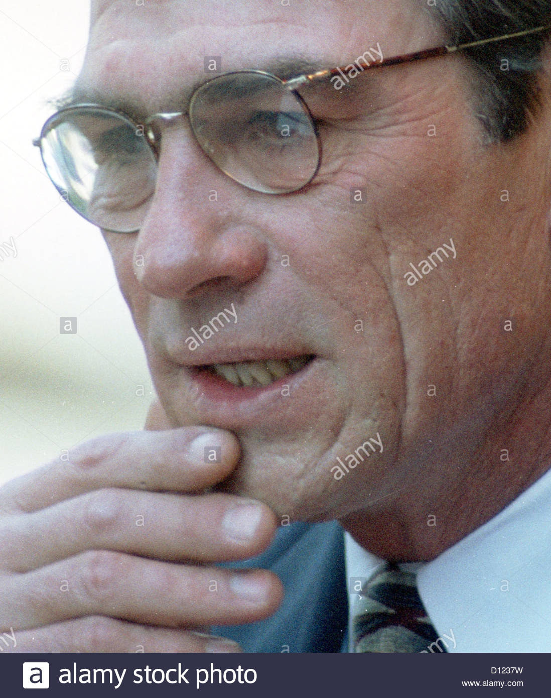 Tommy Lee Jones High Resolution Stock Photography and Images - Alamy