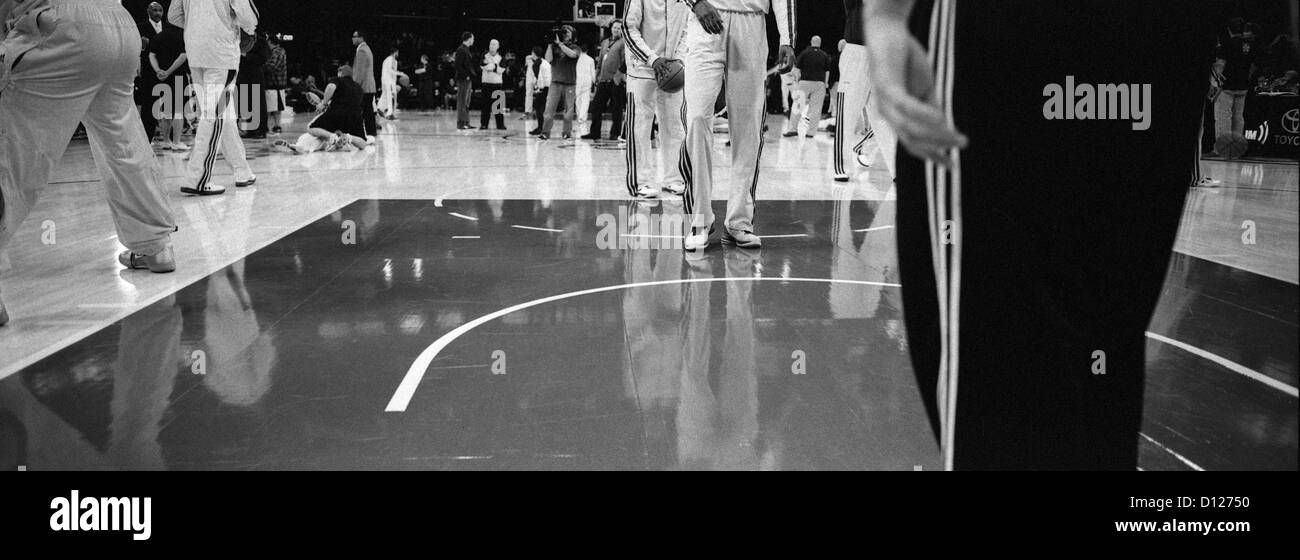 Dec. 5, 2012 - Los Angeles, CALIFORNIA, USA - Los Angeles Lakers get ready for the game against the Indiana Pacers  at the Staples Center in Los Angeles, California on Tuesday 27, November 2012.Indiana Pacers won the game 79 to 77.ARMANDO ARORIZO/PI (Credit Image: © Armando Arorizo/Pi/Prensa Internacional/ZUMAPRESS.com) Stock Photo