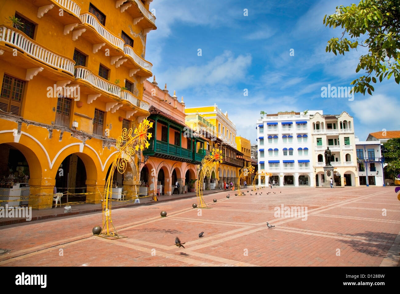 Coach Square (Plaza De Los Coches); Cartagena Colombia Stock Photo - Alamy