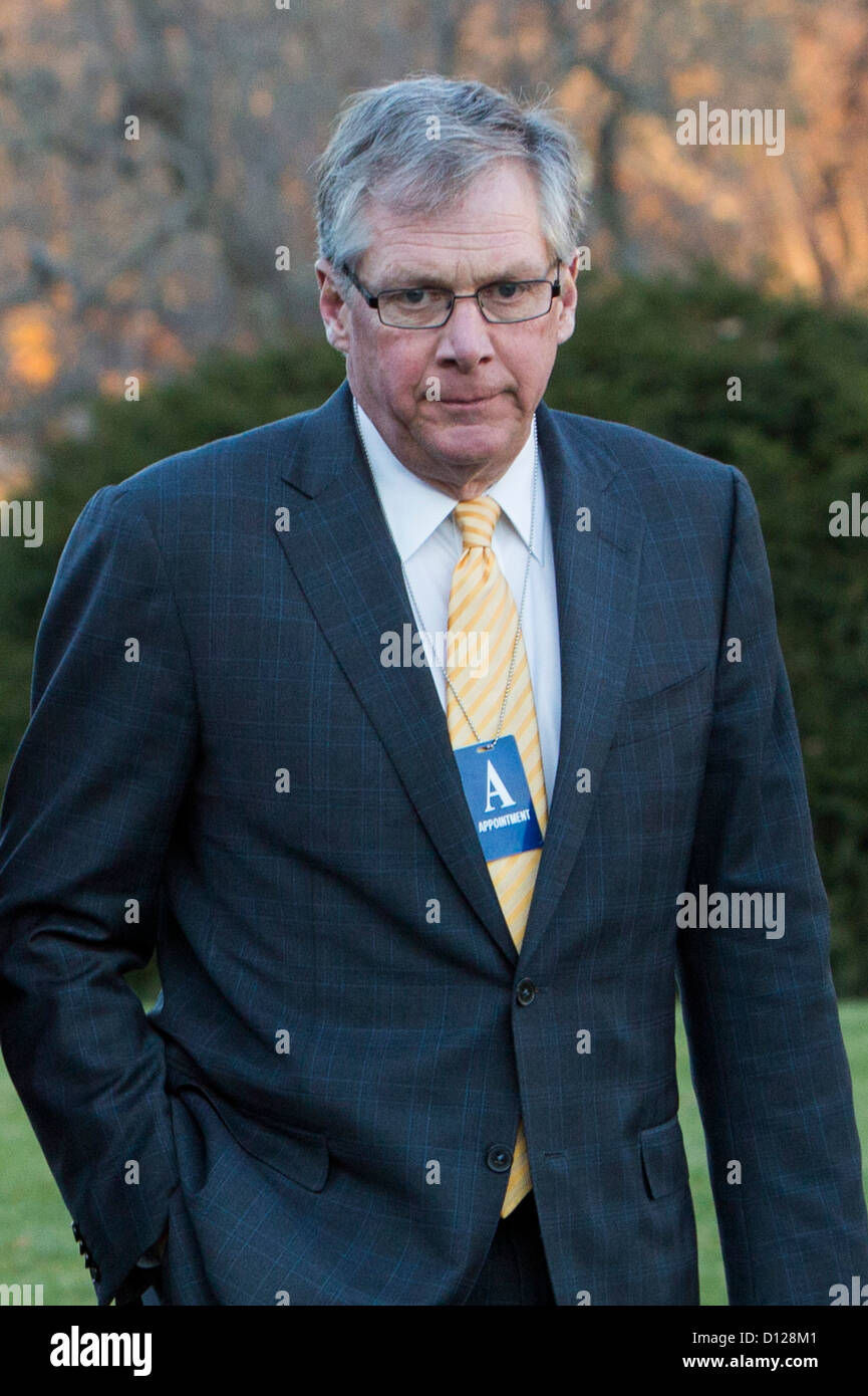 Douglas oberhelman hires stock photography and images Alamy