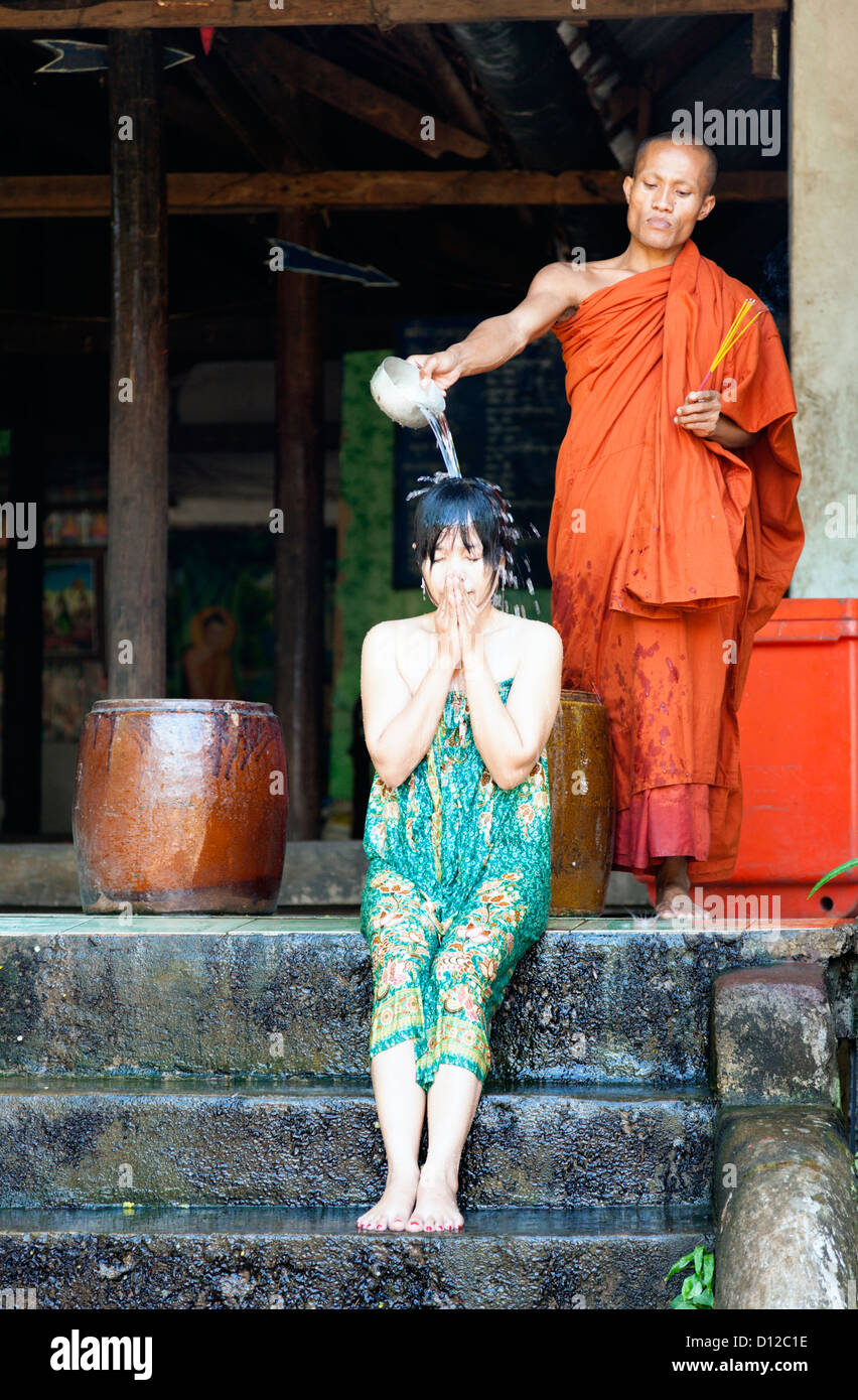 Buddhist ritual hi-res stock photography and images - Alamy