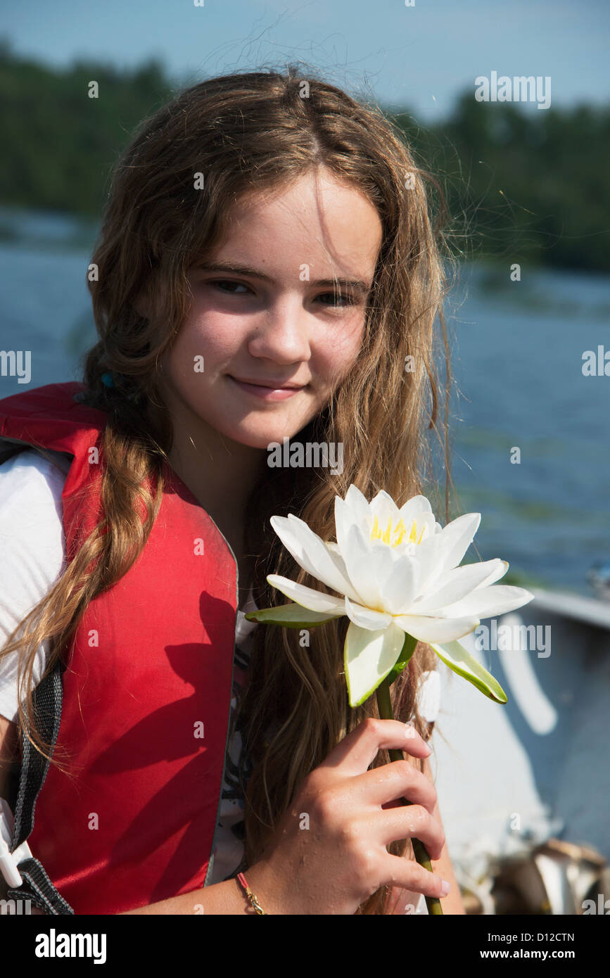 Girl wearing lifejacket hi-res stock photography and images - Alamy