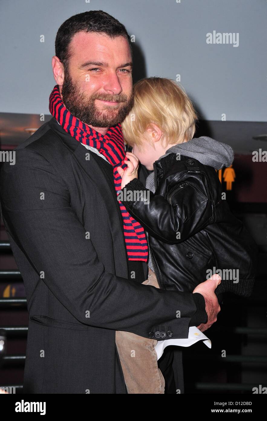 New York, USA. 5th December 2012. Liev Schreiber, Son at arrivals for The New 42nd Street Gala, The New Victory Theater, New York, NY December 5, 2012. Photo By: Gregorio T. Binuya/Everett Collection Stock Photo