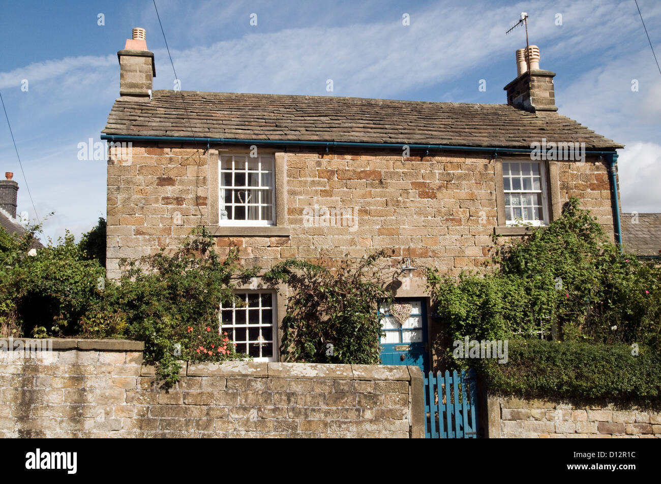 Pilsleycottage the chatsworth retired workers home Stock Photo Alamy