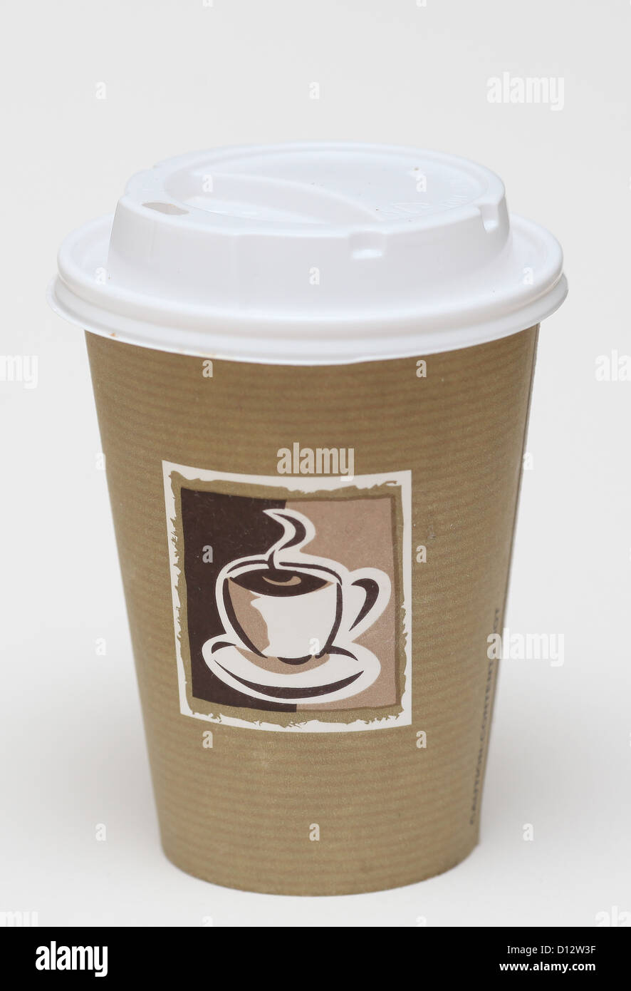 Recyclable paper coffee cup with plastic lid Stock Photo Alamy
