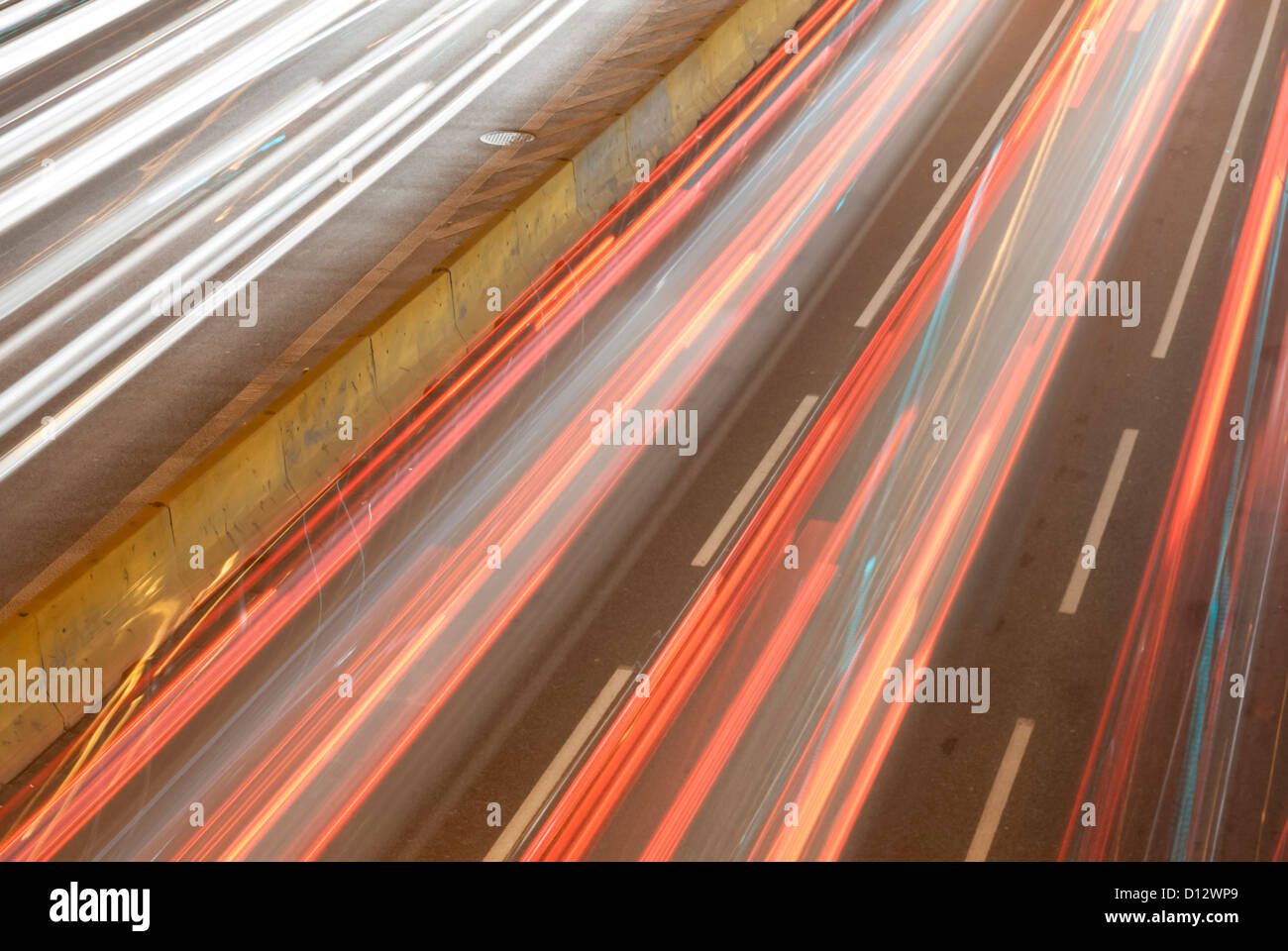 Car light streak hi-res stock photography and images - Alamy