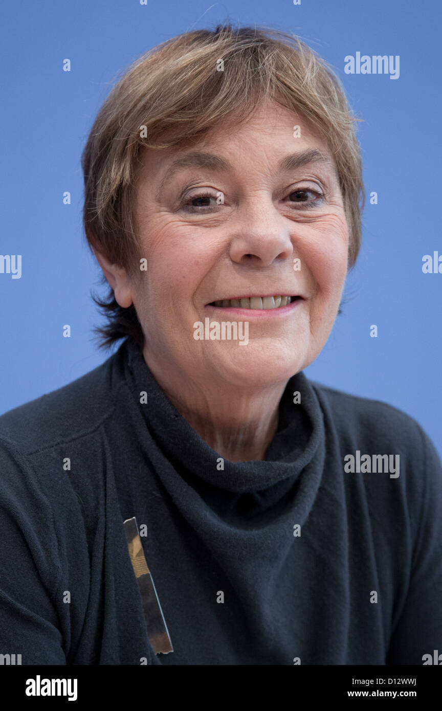 Edda Mueller, Chairwoman of Transparency International Germany, presents the 2012 Corruption Perception Index (CPI) in Berlin, Germany, 05 December 2012. The 2012 CPI ranked 176 countries by their perceived levels of corruption. Germany took rank 13 with 79 of 100 points compared to Greece, which was ranked on 94 with 36 of 100 points. Photo: JOERG CARSTENSEN Stock Photo