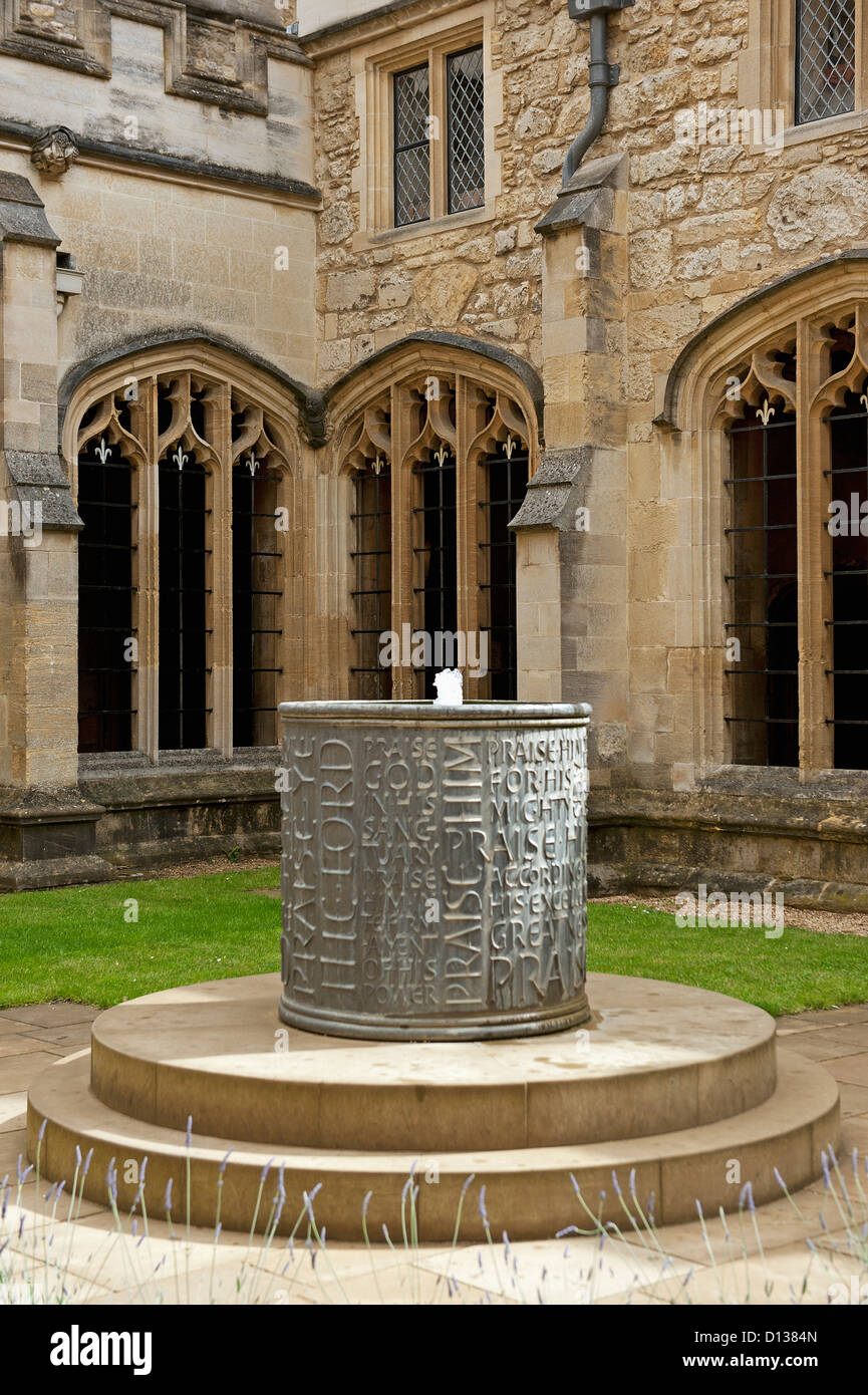 Round Water Fountain In A Courtyard; Oxford England Stock Photo