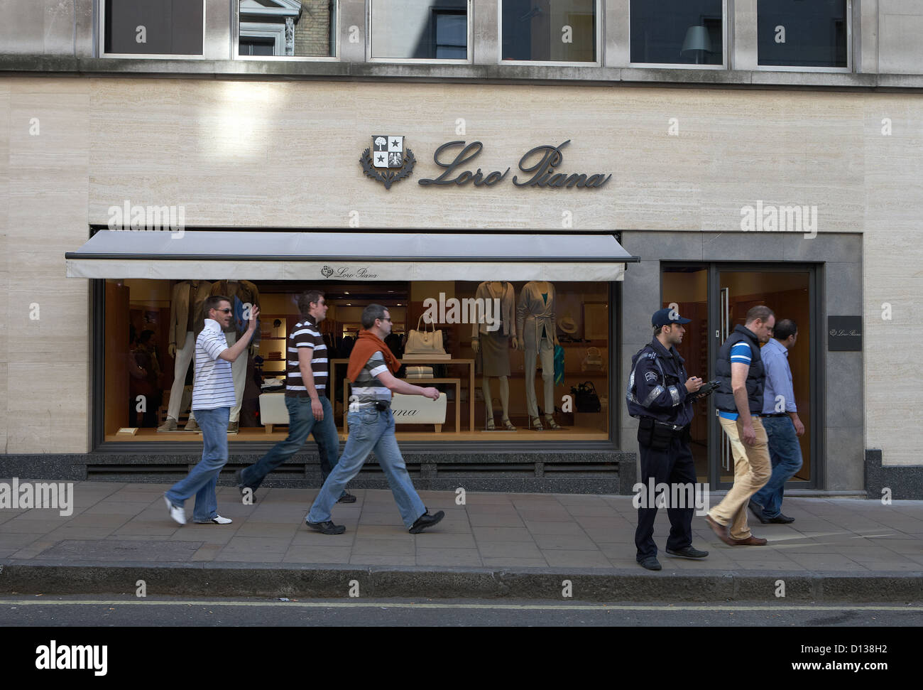 Loro piana store hi-res stock photography and images - Alamy