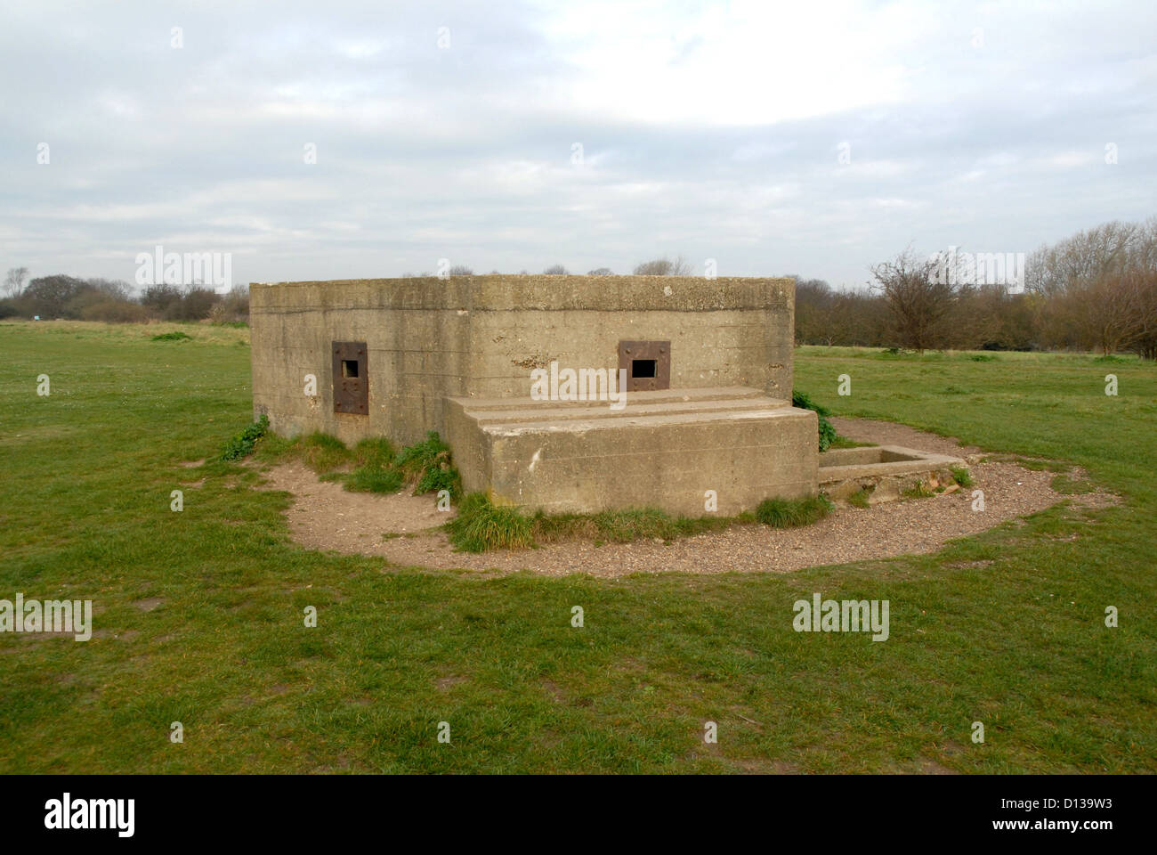 Ww2 pill box hires stock photography and images Alamy